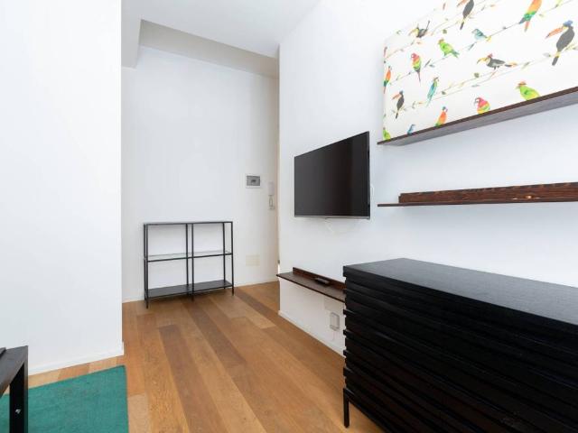 Appartamento in vendita a Municipio 8 di Milano, Milano