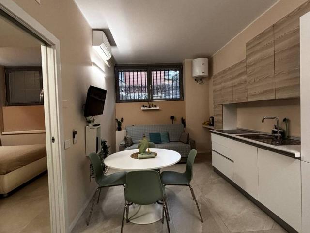Appartamento in vendita a Municipio 8 di Milano, Milano
