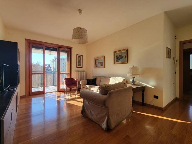Appartamento in vendita a Villapizzone, Milano