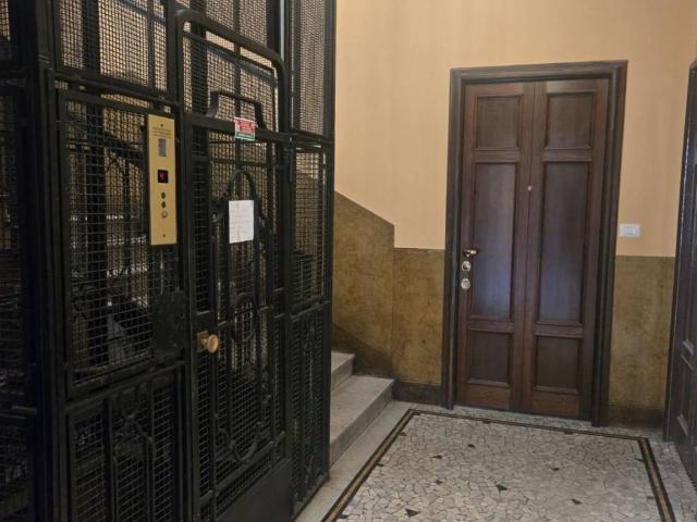 Appartamento in vendita a Municipio 5, Milano