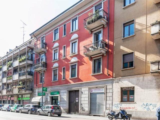 Appartamento in vendita a Municipio 8 di Milano, Milano