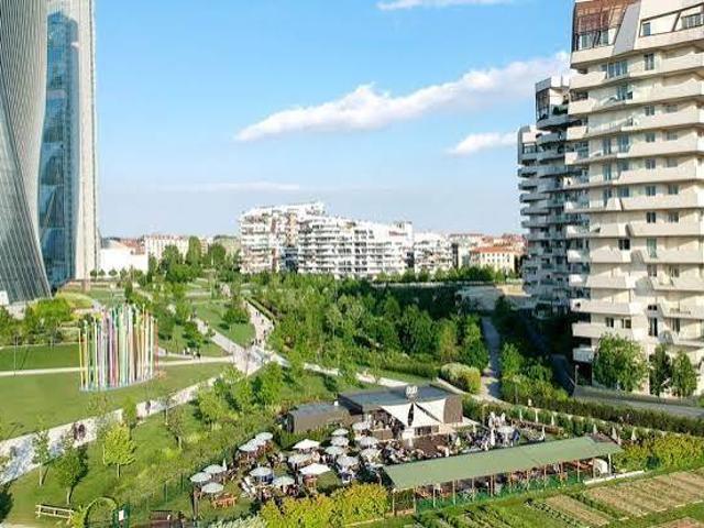 Appartamento in vendita a Municipio 8 di Milano, Milano
