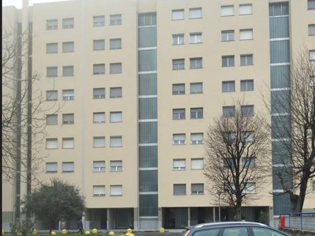 Appartamento in vendita a Municipio 4, Milano