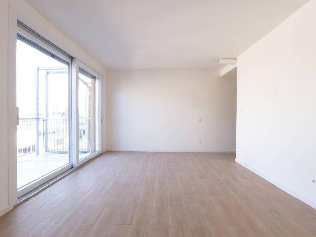 Appartamento in vendita a Municipio 9, Milano