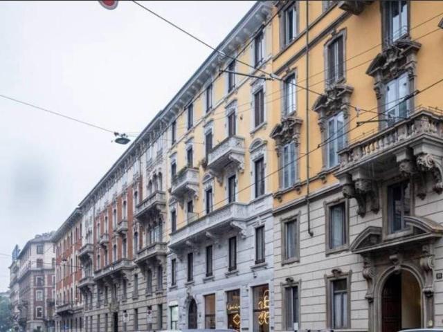 Appartamento in vendita a Municipio 1, Milano