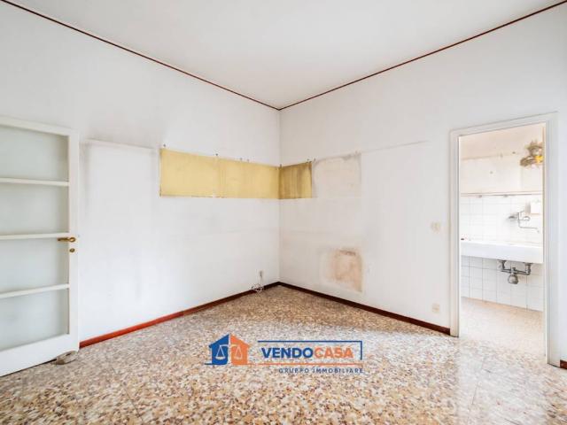 Appartamento in vendita a Municipio 8 di Milano, Milano