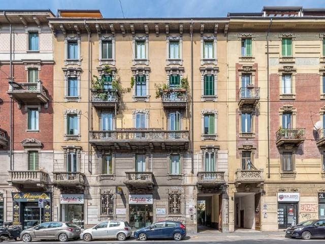 Appartamento in vendita a Municipio 9, Milano