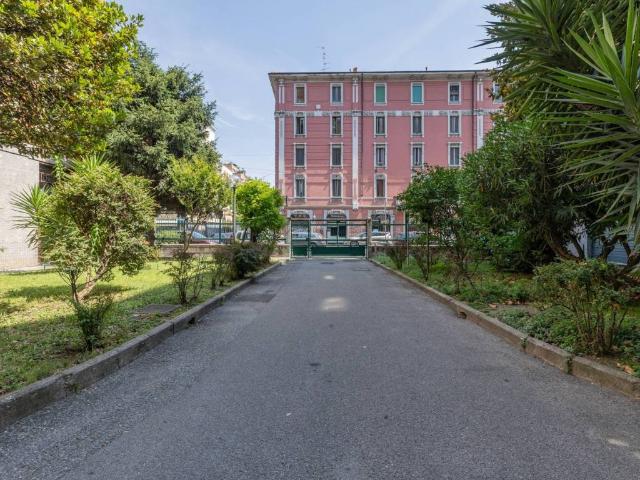 Appartamento in vendita a Municipio 2, Milano