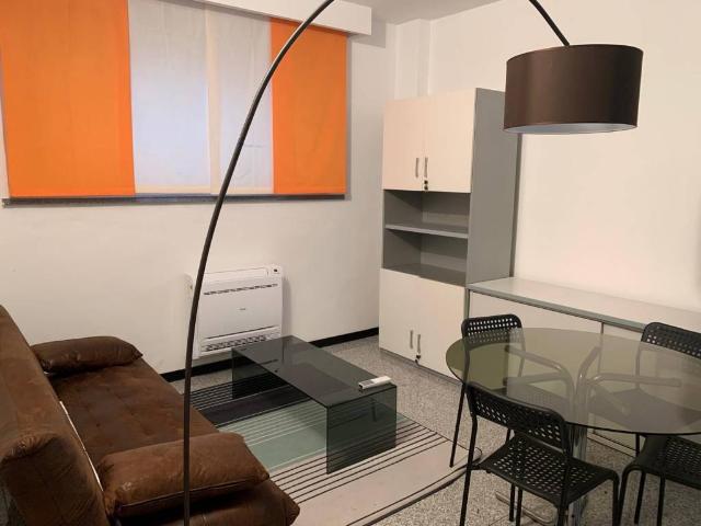Appartamento in vendita a Municipio 9, Milano