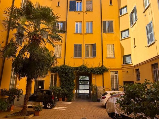 Appartamento in vendita a Municipio 5, Milano