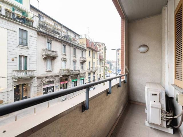 Appartamento in vendita a Municipio 8 di Milano, Milano
