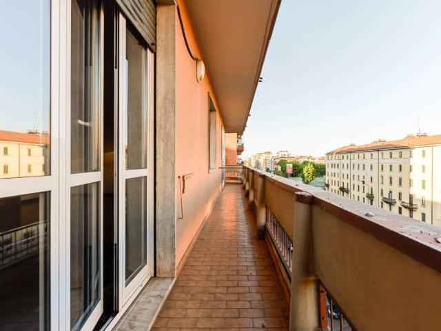 Appartamento in vendita a Municipio 8 di Milano, Milano