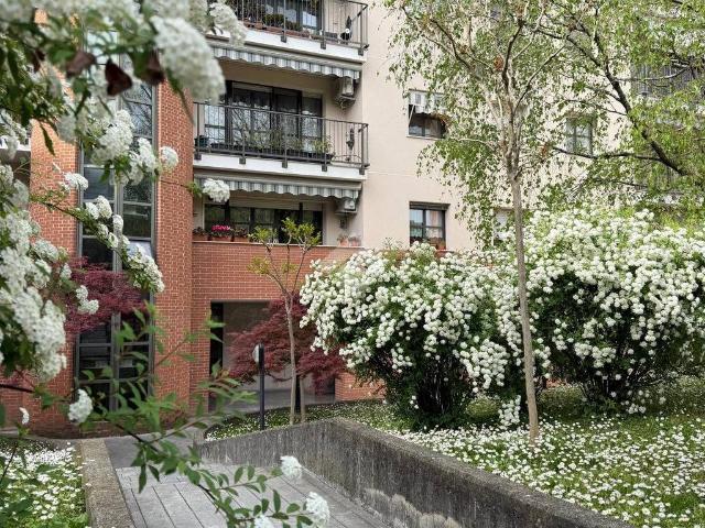 Appartamento in vendita a Municipio 2, Milano