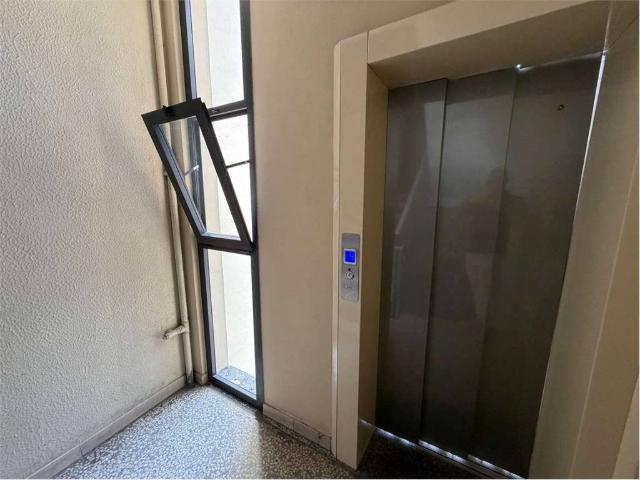Appartamento in vendita a Municipio 9, Milano