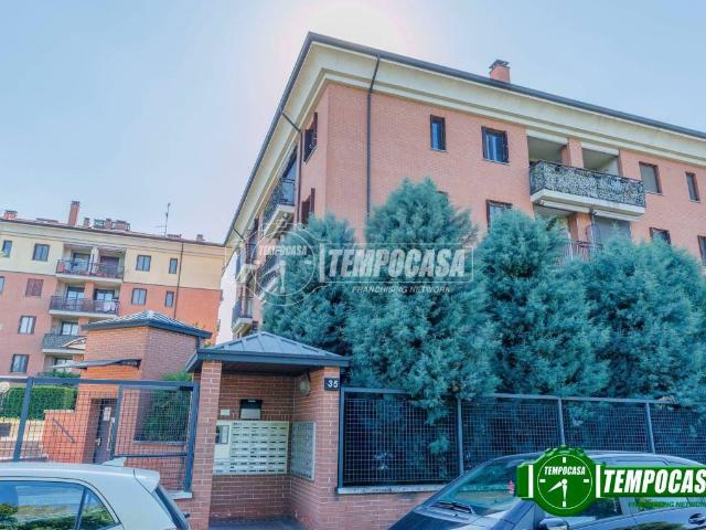 Appartamento in vendita a Municipio 7, Milano