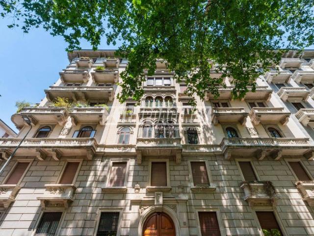 Appartamento in vendita a Municipio 4, Milano