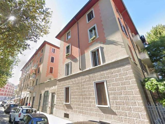 Appartamento in vendita a Municipio 8 di Milano, Milano