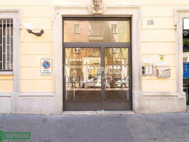 Appartamento in vendita a Municipio 2, Milano