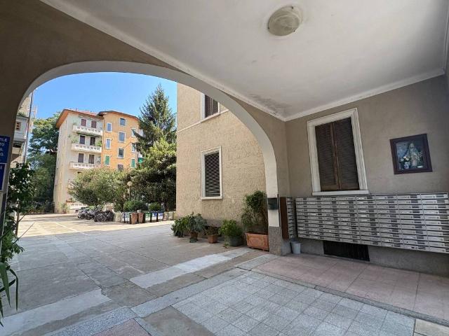 Appartamento in vendita a Municipio 8 di Milano, Milano