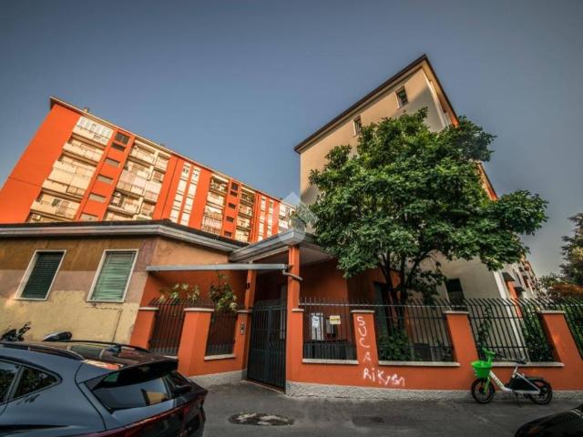 Appartamento in vendita a Municipio 4, Milano