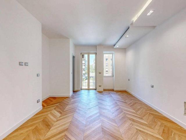 Appartamento in vendita a Municipio 8 di Milano, Milano