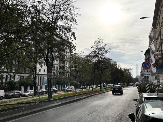 Appartamento in vendita a Municipio 1, Milano