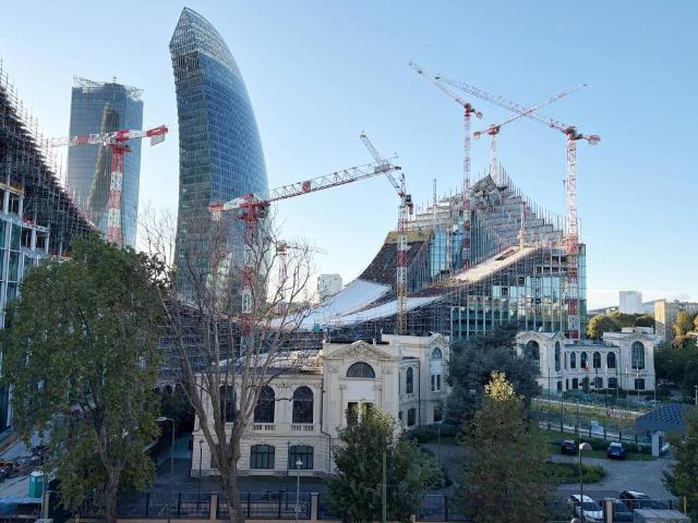Appartamento in vendita a Municipio 8 di Milano, Milano