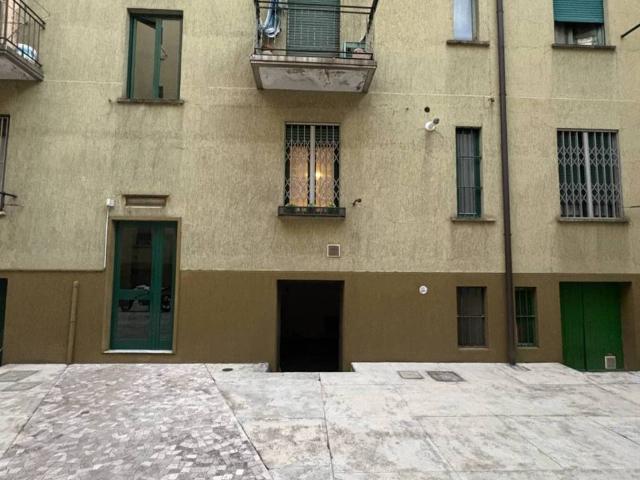 Appartamento in vendita a Municipio 2, Milano