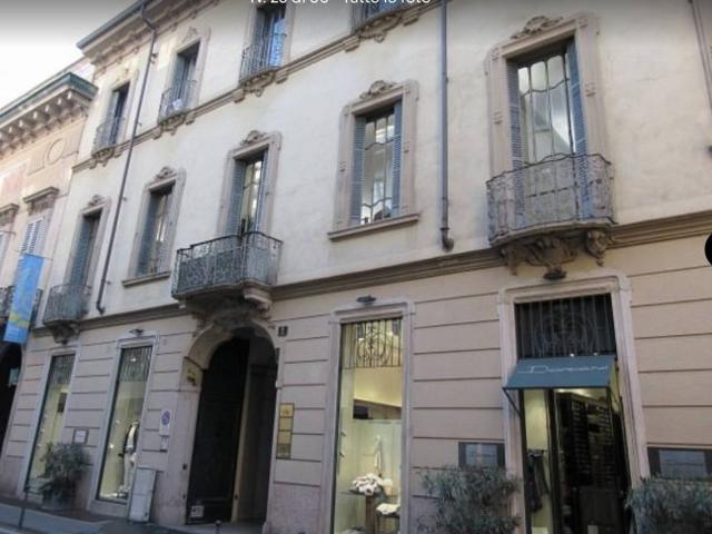 Appartamento in vendita a Municipio 1, Milano
