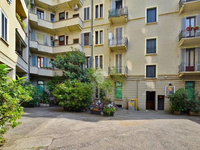 Appartamento in vendita a Municipio 9, Milano