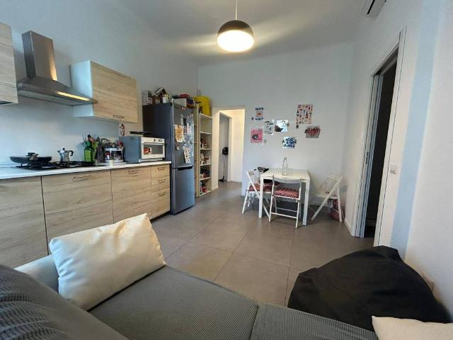 Appartamento in vendita a Municipio 9, Milano