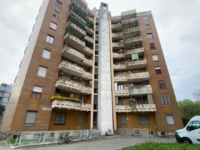 Appartamento in vendita a Municipio 4, Milano