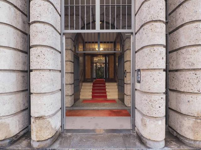 Appartamento in vendita a Municipio 1, Milano