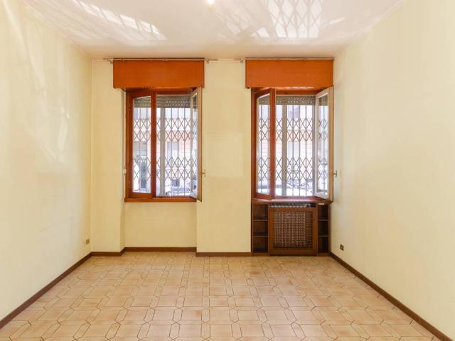 Appartamento in vendita a Municipio 4, Milano