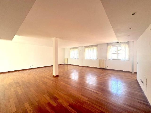 Appartamento in vendita a Vigentina, Milano