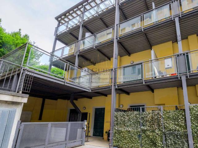 Appartamento in vendita a Municipio 8 di Milano, Milano
