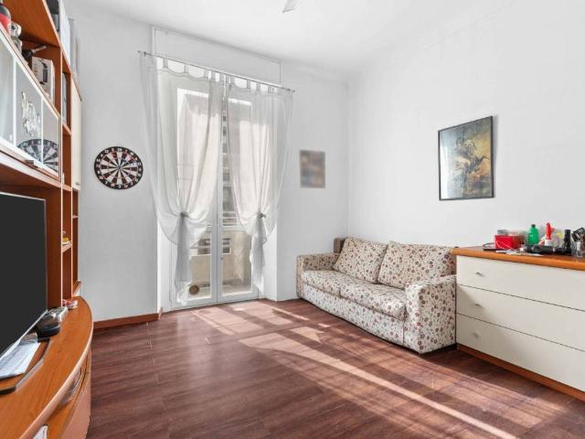 Appartamento in vendita a Municipio 6, Milano