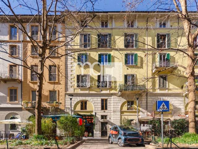 Appartamento in vendita a Municipio 9, Milano