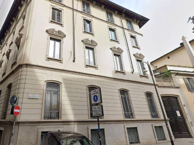 Appartamento in vendita a Municipio 1, Milano