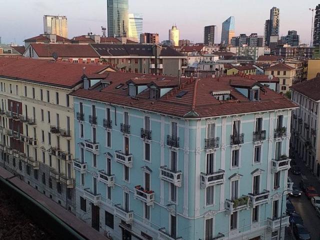Appartamento in vendita a Municipio 9, Milano