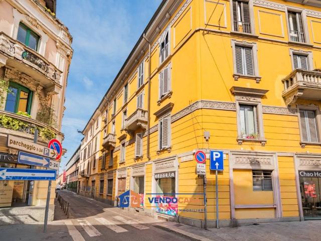 Appartamento in vendita a Municipio 8 di Milano, Milano