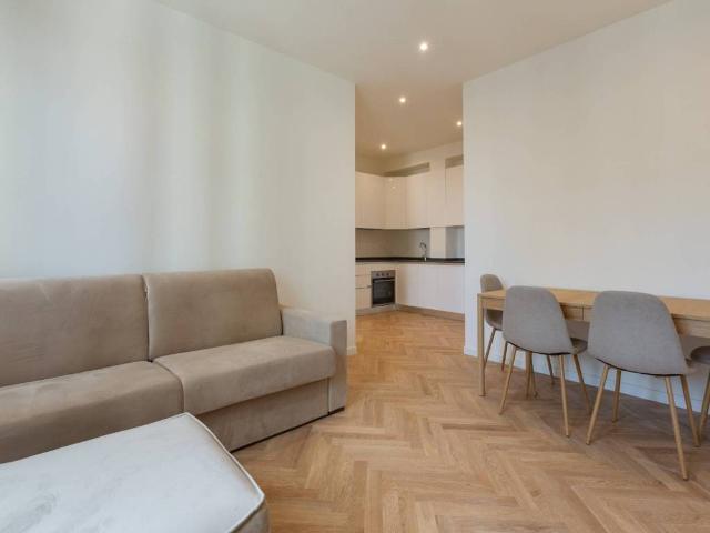 Appartamento in vendita a Municipio 9, Milano