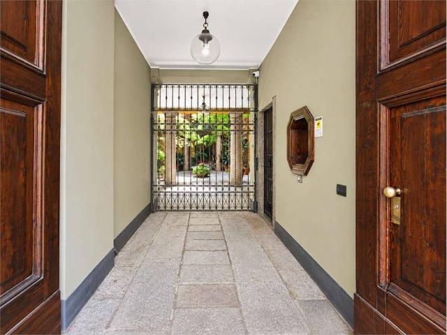 Appartamento in vendita a Cerchia dei Navigli, Milano