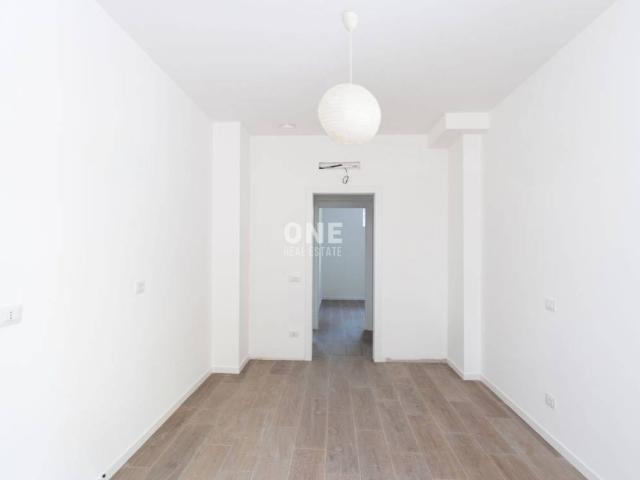 Appartamento in vendita a Municipio 7, Milano