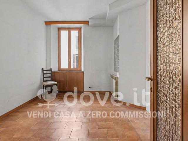 Appartamento in vendita a Municipio 9, Milano