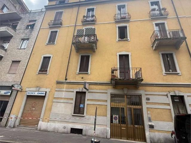 Appartamento in vendita a Municipio 8 di Milano, Milano