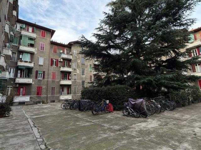 Appartamento in vendita a Municipio 8 di Milano, Milano
