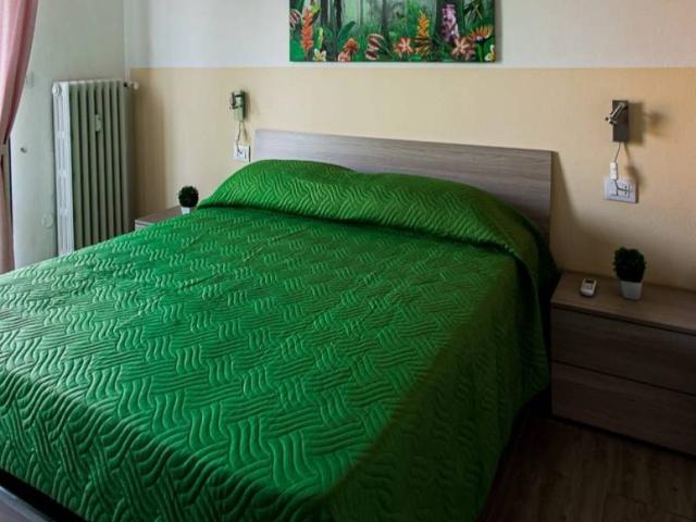 Appartamento in vendita a Giambellino, Milano