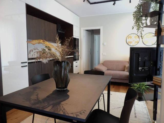 Appartamento in vendita a Portello, Milano