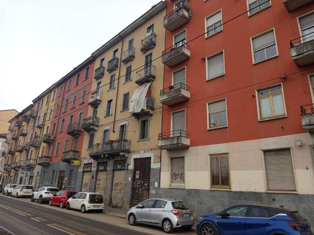 Appartamento in vendita a Municipio 6, Milano